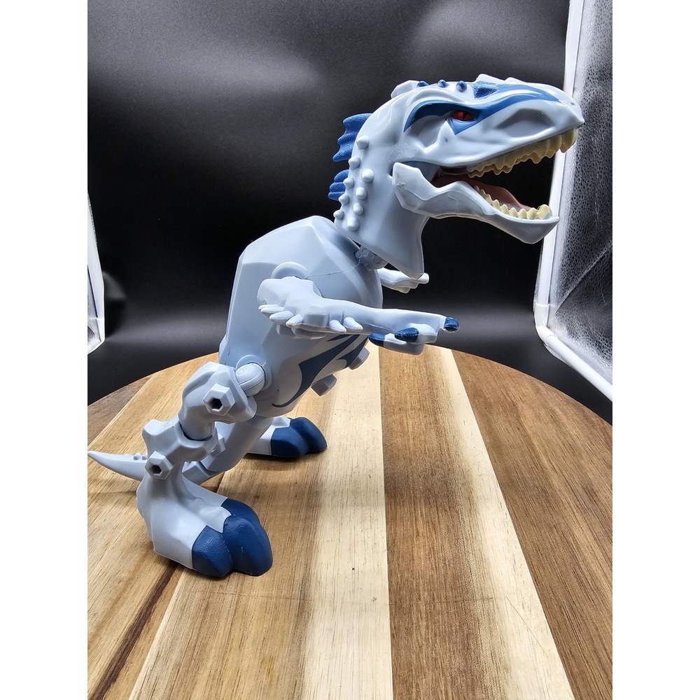 2015 Jurrasic World Uni & Amblin T-Rex